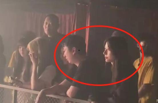 射阳网红吃瓜事件视频,一场网络狂欢背后的真相揭秘  第3张